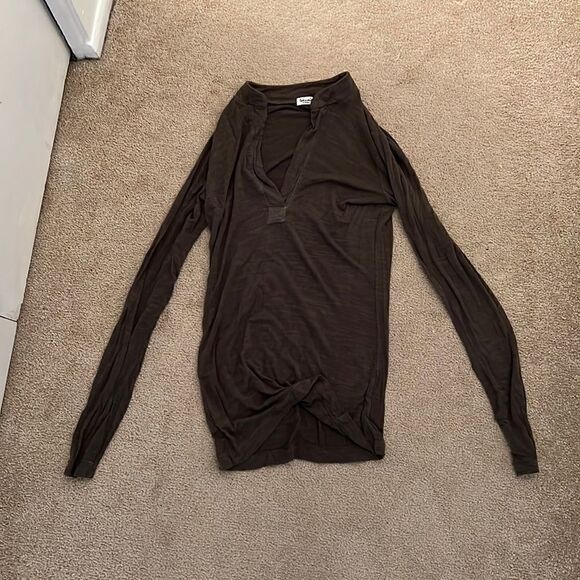 Splendid Olive Green XS Long Sleeve New - Picture 1 of 4